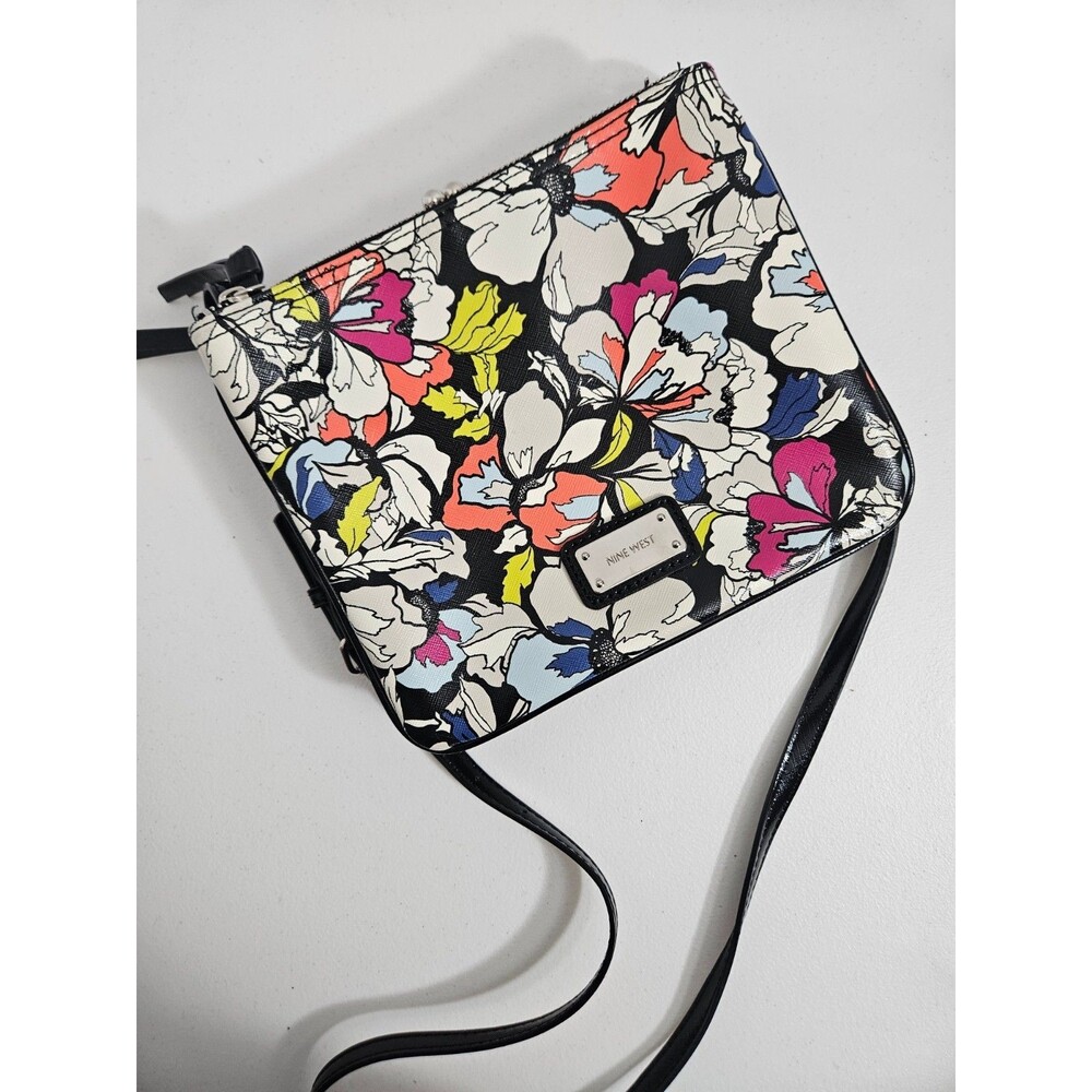 NINE WEST JAYA Black Floral Crossbody Bag Vegan Leather Colorful Medium Size